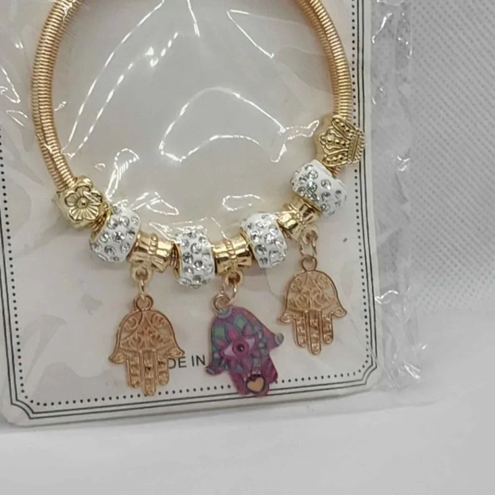Brand New   Three Hamsa  Bracelet